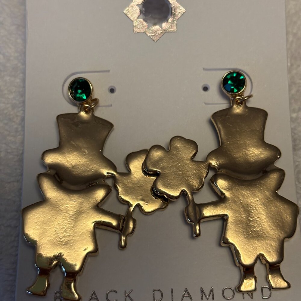 Leprechaun Ear Rings - Picture 4 of 6